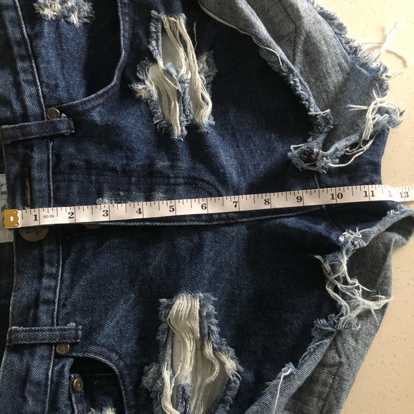 One Teaspoon Bandits Jean Shorts Sz 25 - Picture 8 of 10